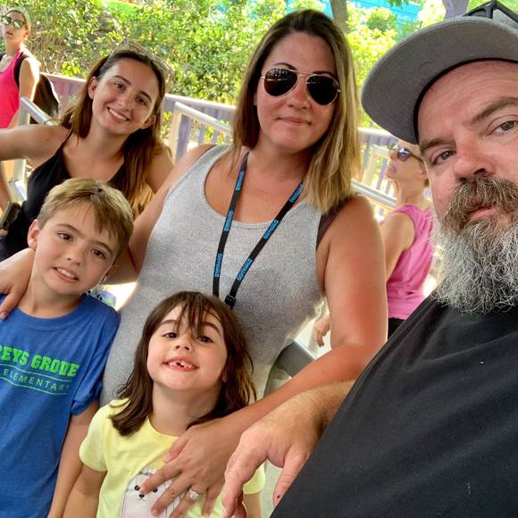 Meet your Posher, Olivia - Picture 1 of 1